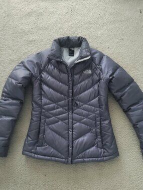 North Face Jacket Womens S Aconcagua 550 Down Puffer Packable Lightweight EUC